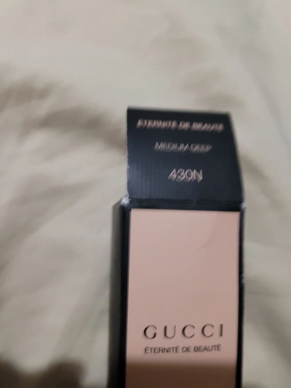 🙈Gucci Luminous Foundation — Warm Brown Shade Med Deep 430 N